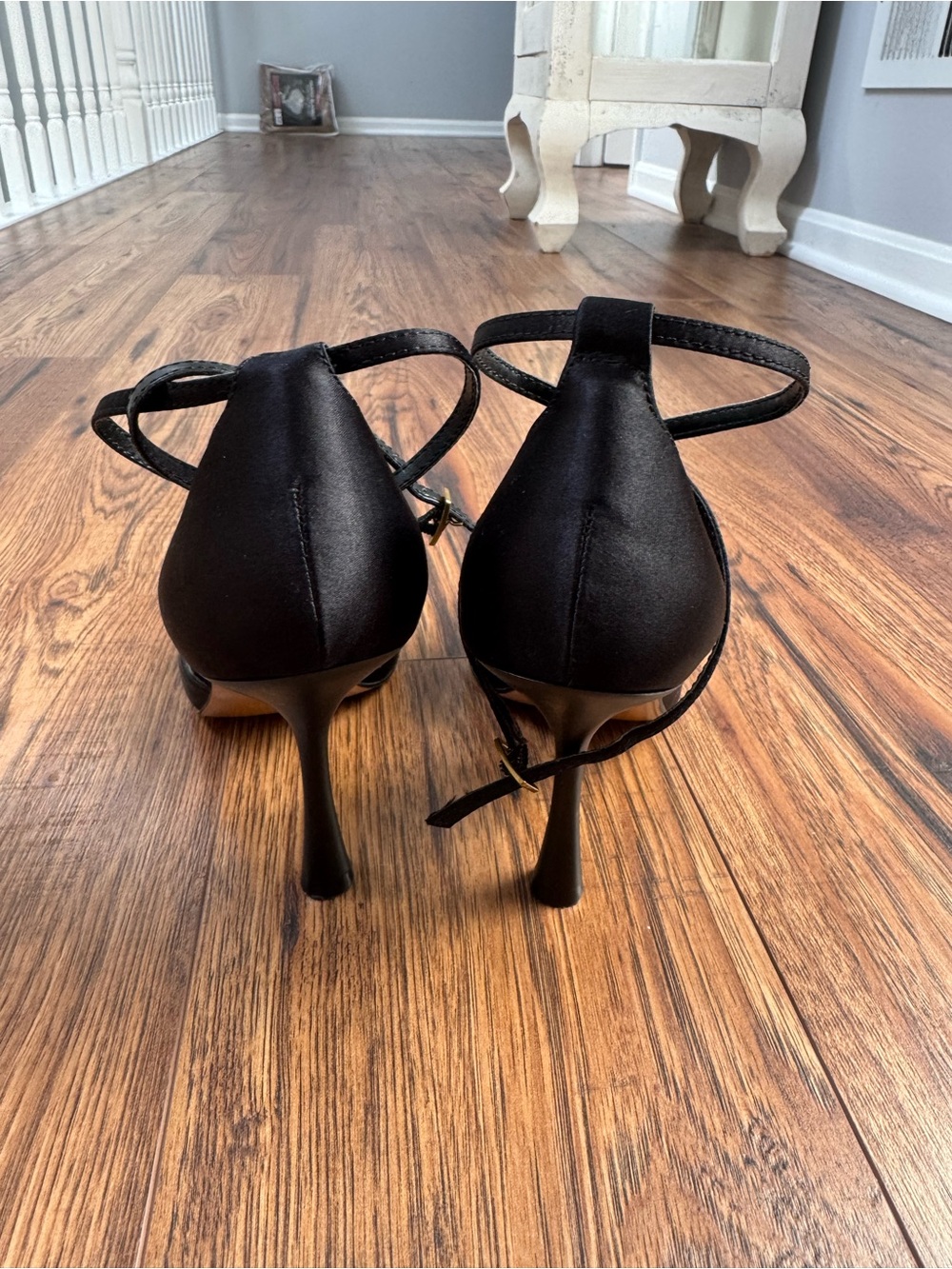 Mango Pointed Toe Heels - Picture 3 of 5